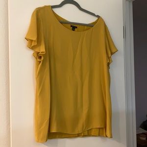 Ann taylor mustard yellow flutter sleeve top